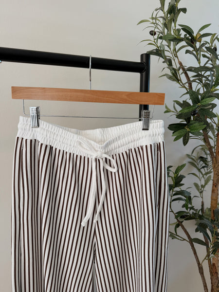 Magnolia Mocha Stripe Set