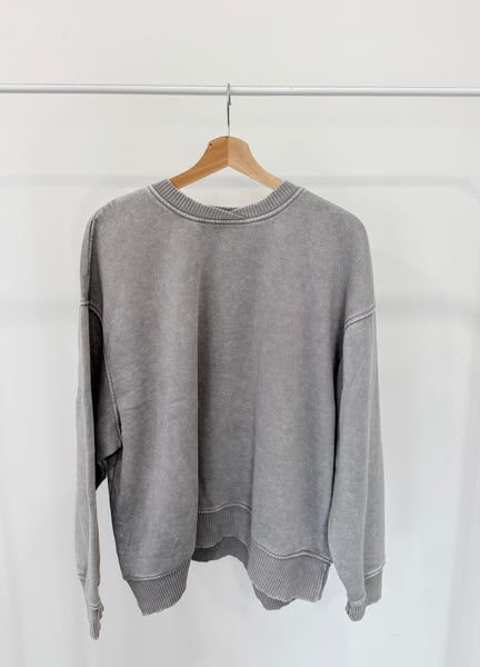 Clara Cloud Pullover