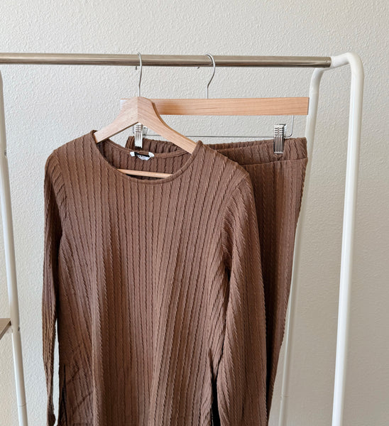 Chestnut Cozy Knit Set