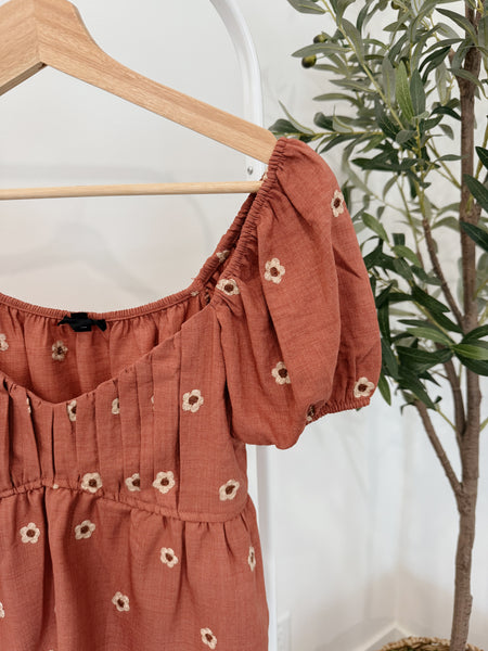 Sienna Embroidered Daisy Top