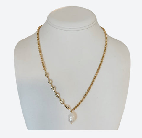 Phoebe Pearl Necklace